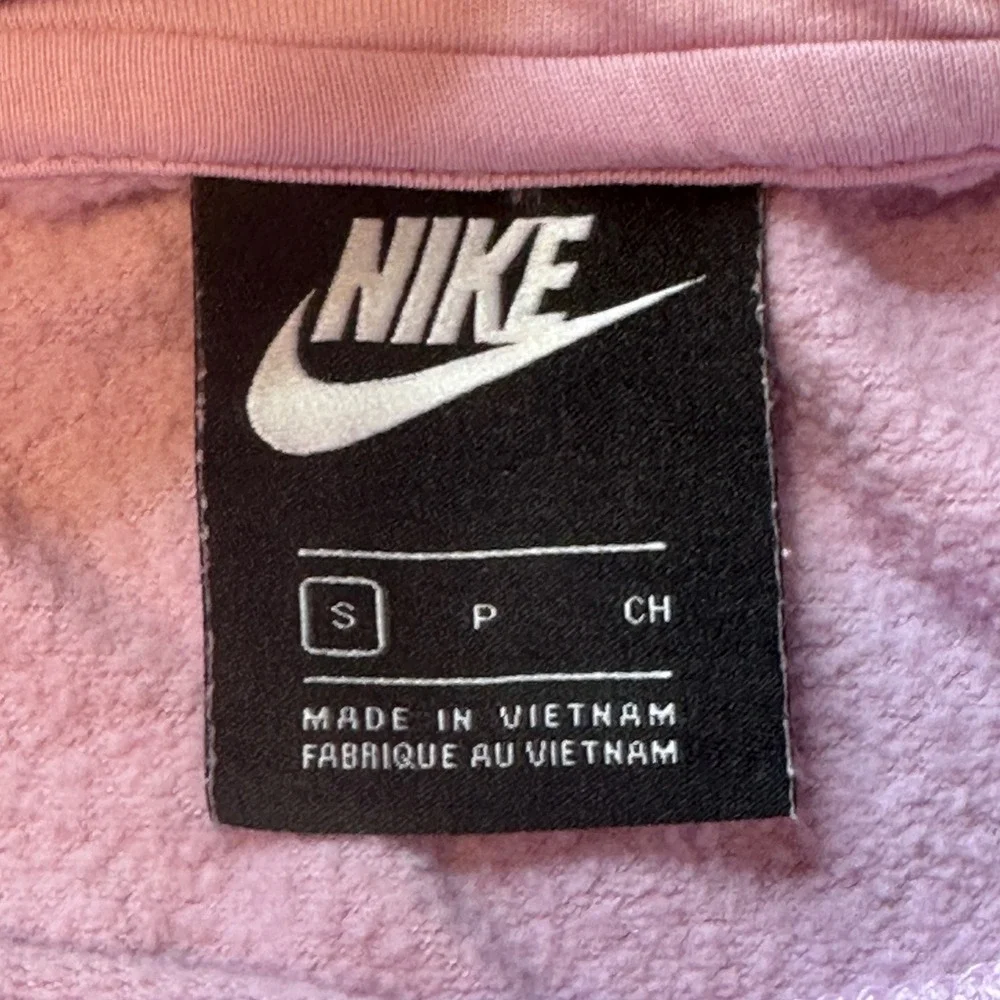 Nike Hoodie Womens S Pink‎ CU6490-676 Sportswear Gold Foil Logo Sweatshirt